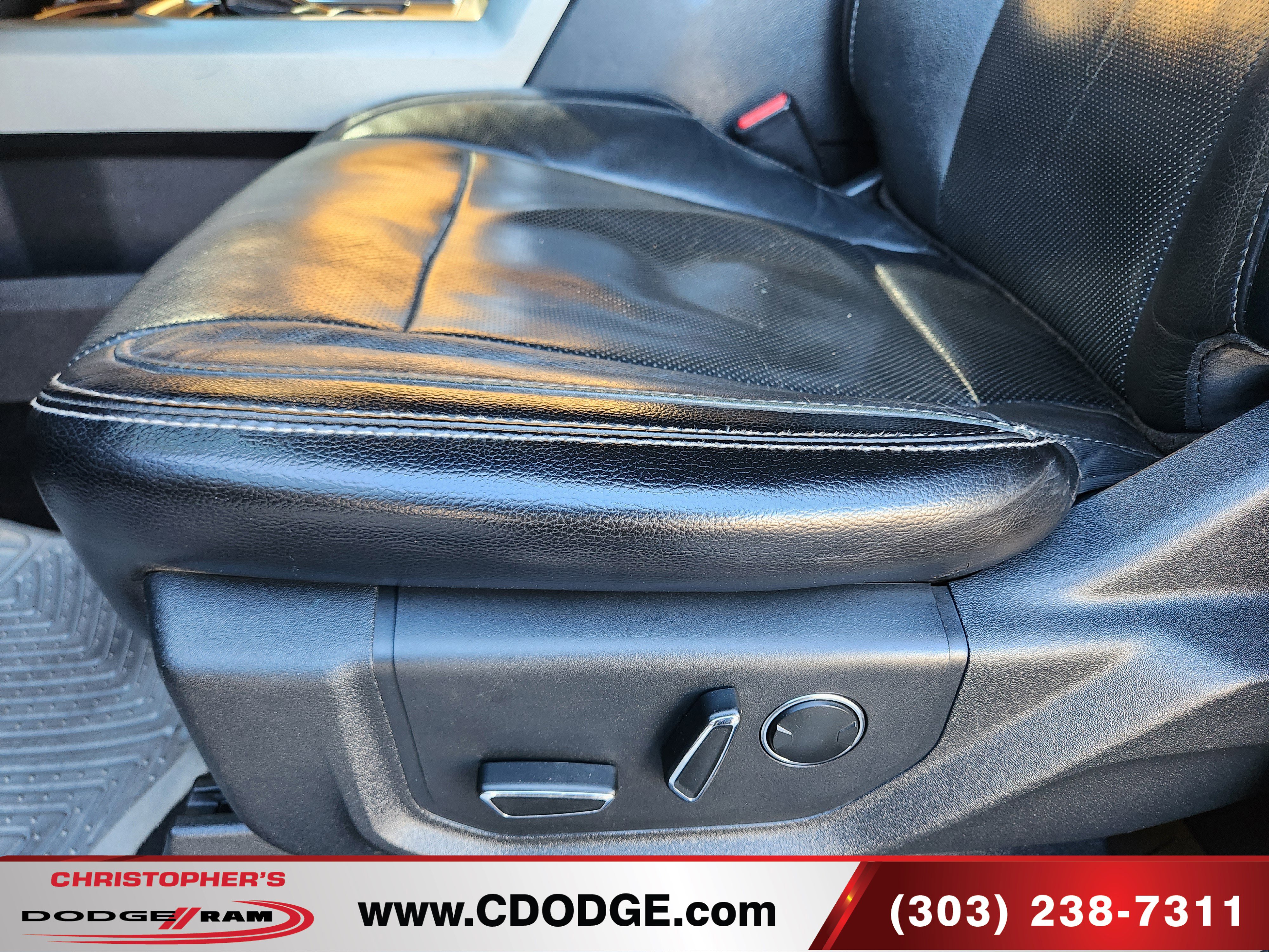 Used 2016 Ford F150 Lariat image 19