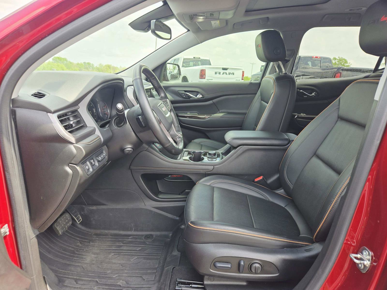 Used 2023 GMC Acadia AT4 w/ Technology Package AWD/4WD image 14