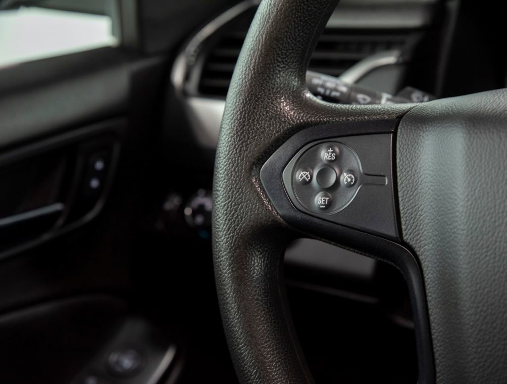 Used 2015 Chevrolet Tahoe 4WD image 25