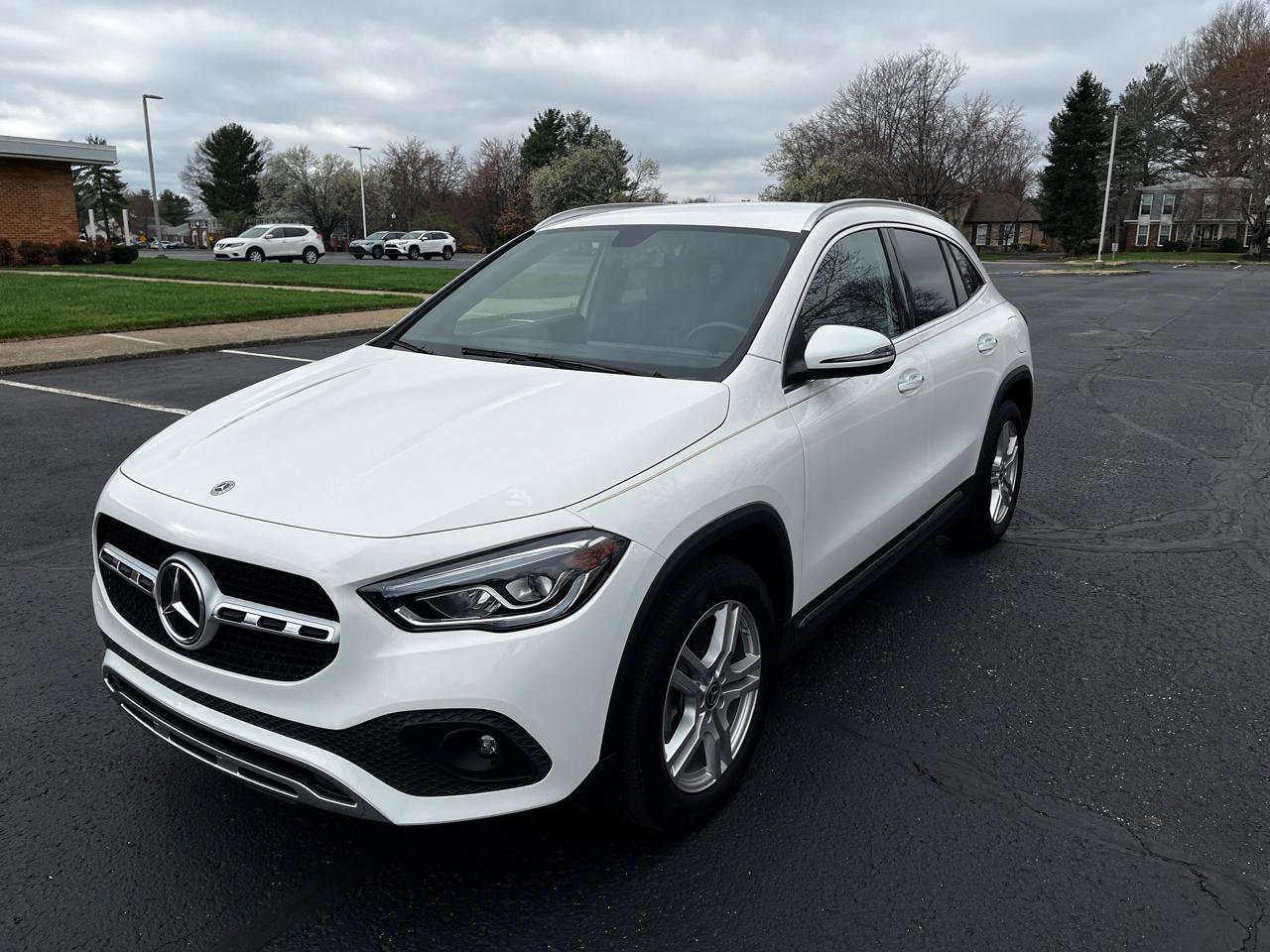 Used 2023 Mercedes-Benz GLA 250 image 4