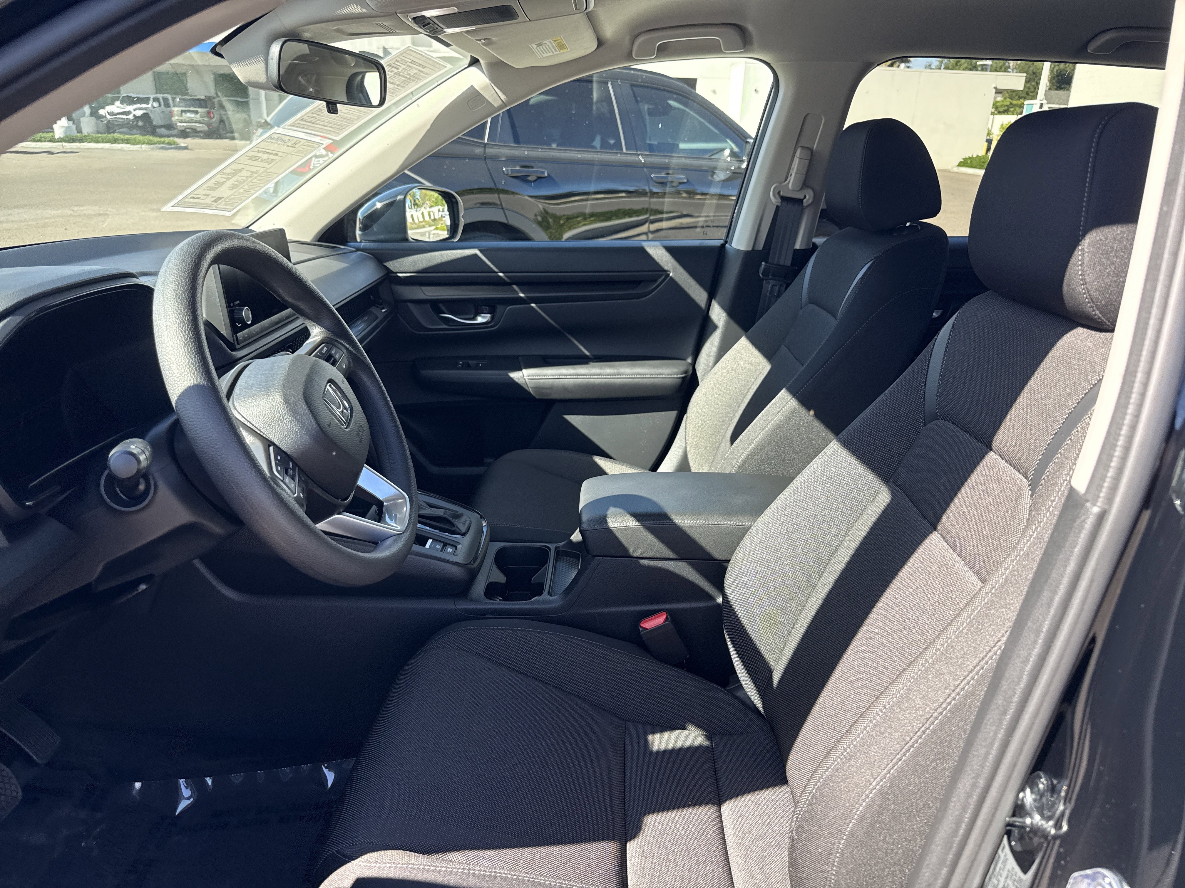 Certified 2025 Honda CR-V LX image 15