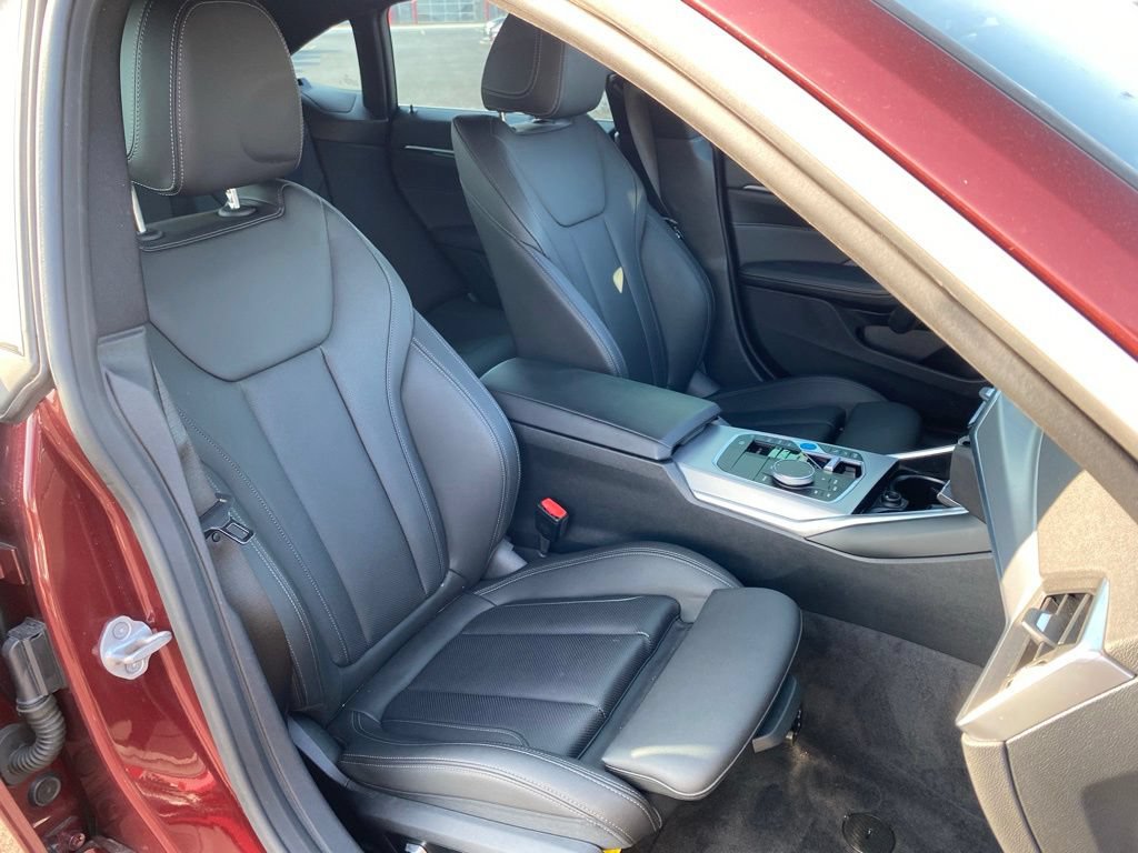 Used 2023 BMW i4 eDrive35 RWD image 8