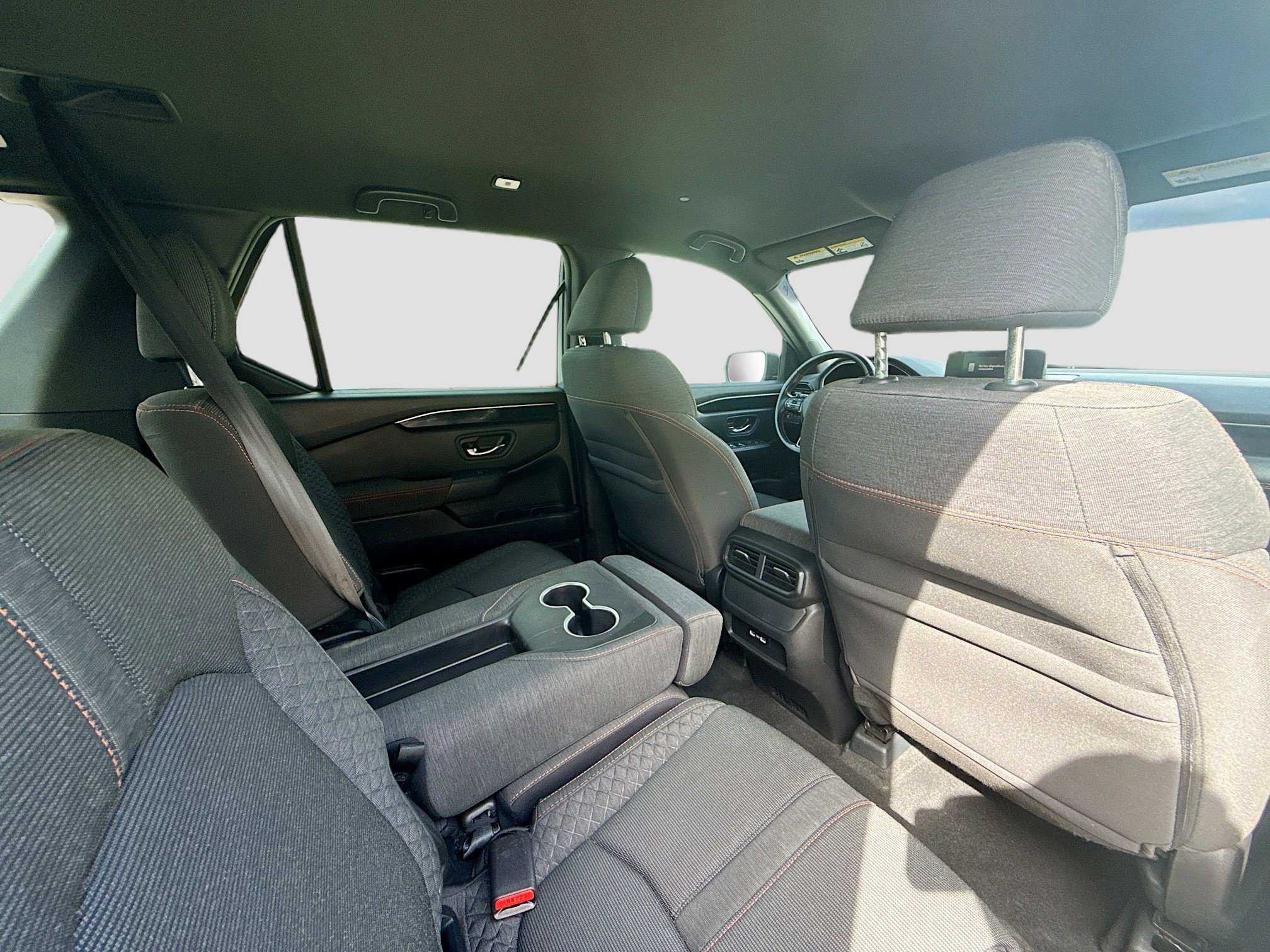 Used 2023 Honda Pilot Sport image 29