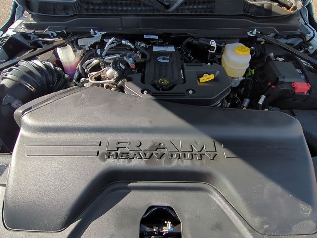 New 2026 RAM 2500 Limited AWD/4WD image 17