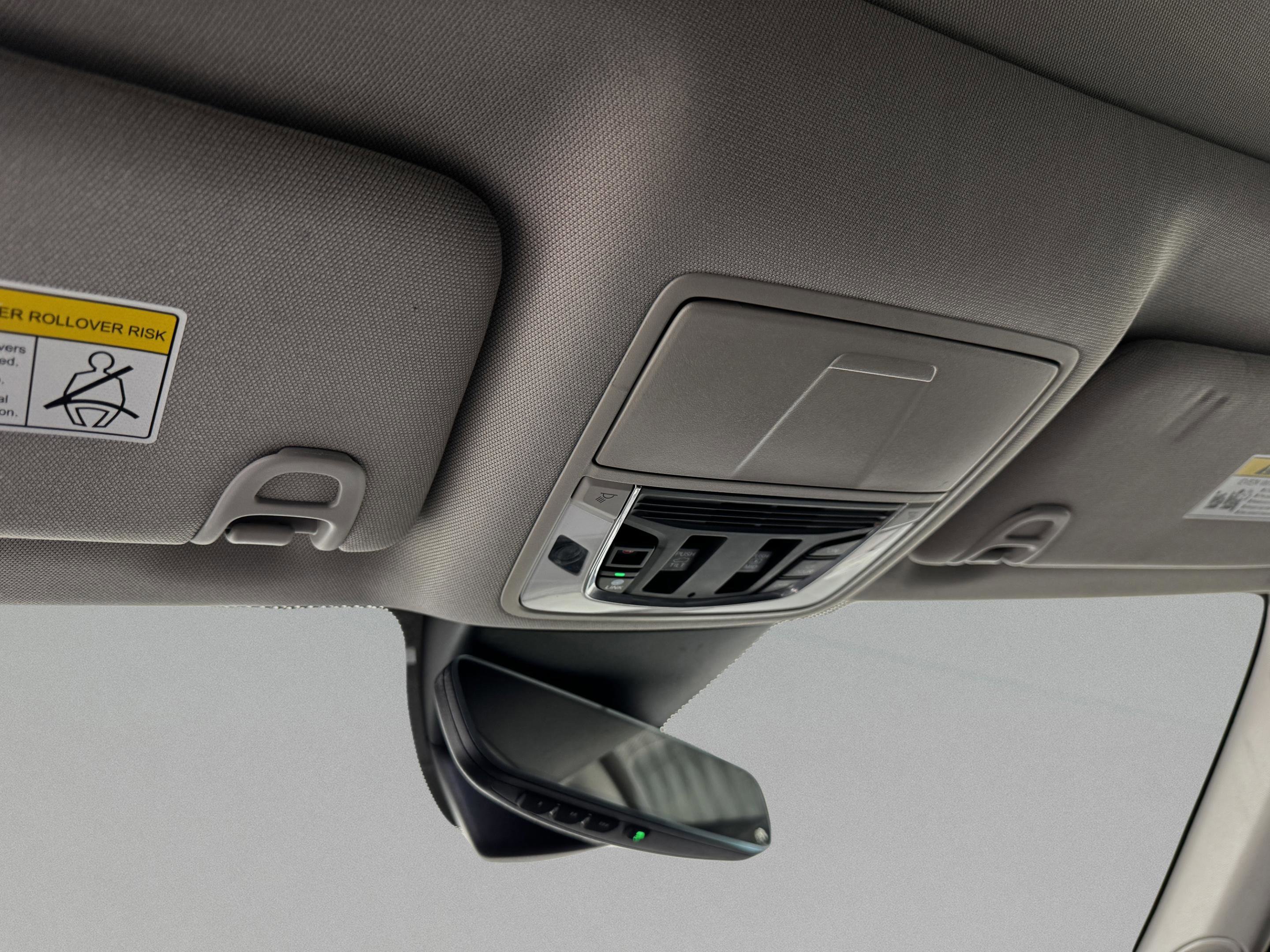 Certified 2023 Acura MDX SH-AWD w/ Technology Package image 28