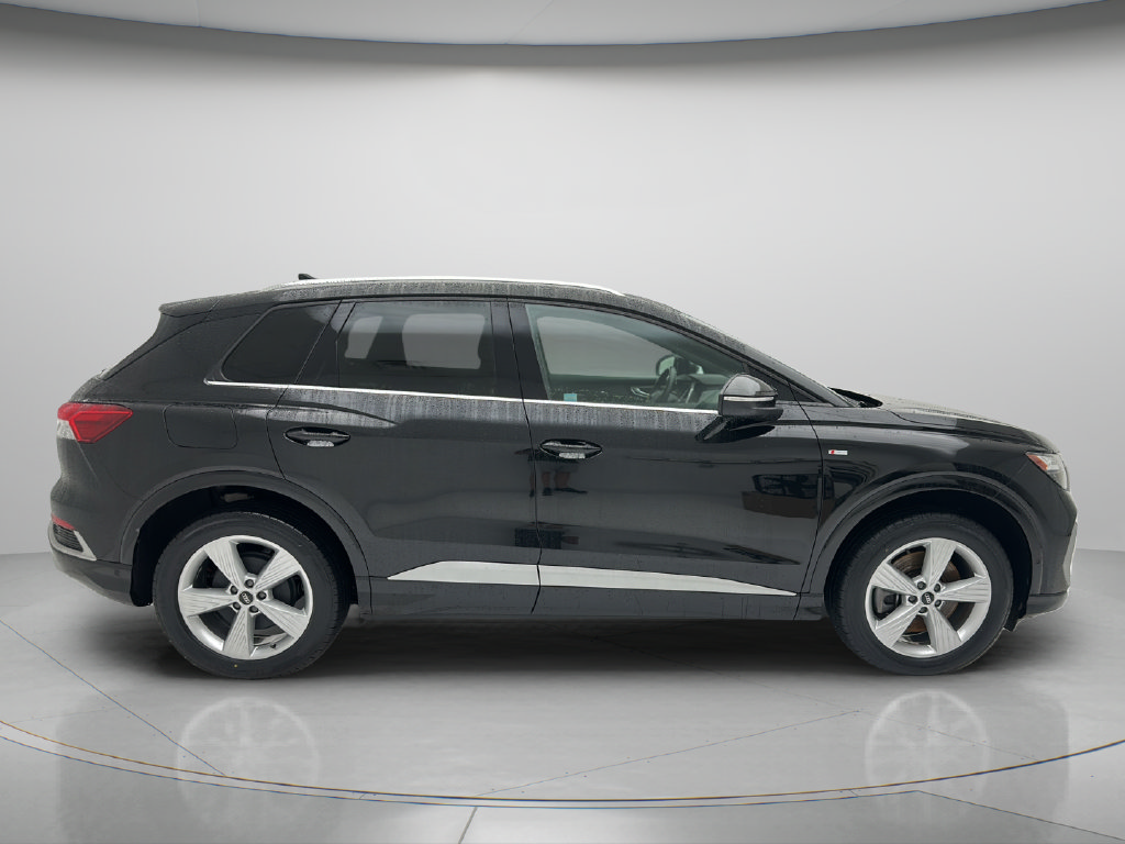 Used 2023 Audi Q4 e-tron Premium Plus w/ Premium Plus AWD/4WD image 6