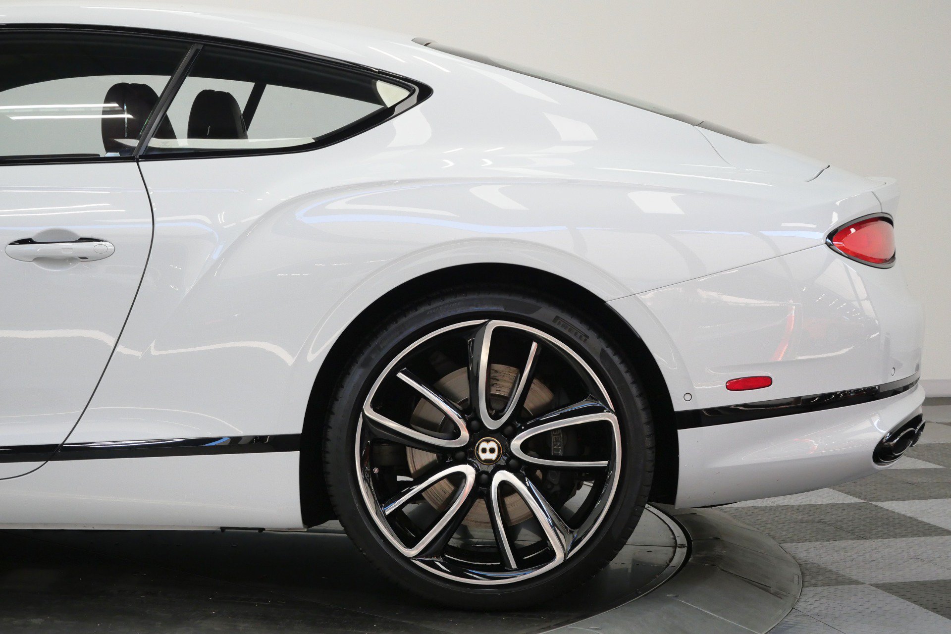 Used 2020 Bentley Continental GT V8 First Edition AWD/4WD image 48