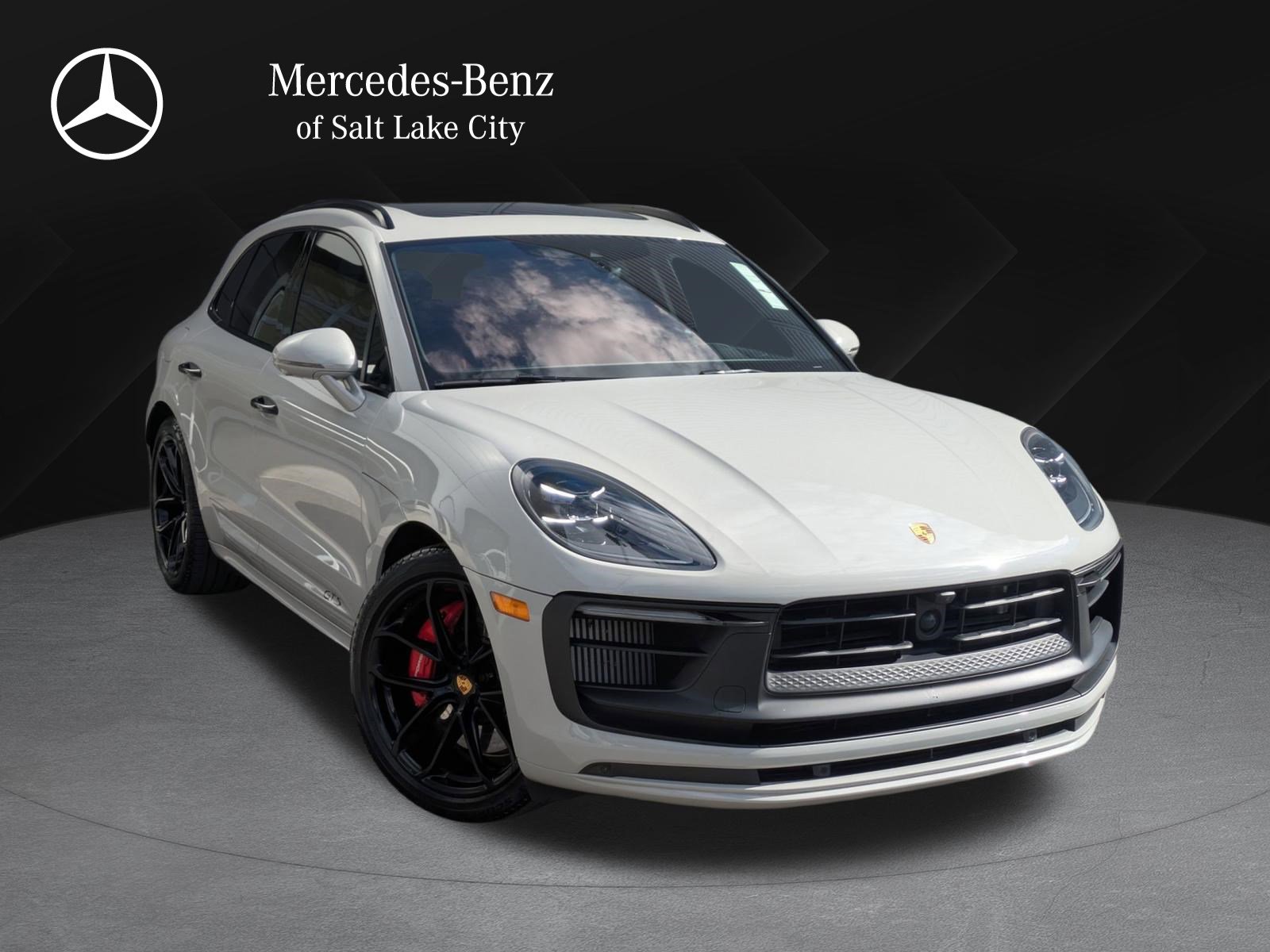 Used 2025 Porsche Macan GTS AWD/4WD image 1