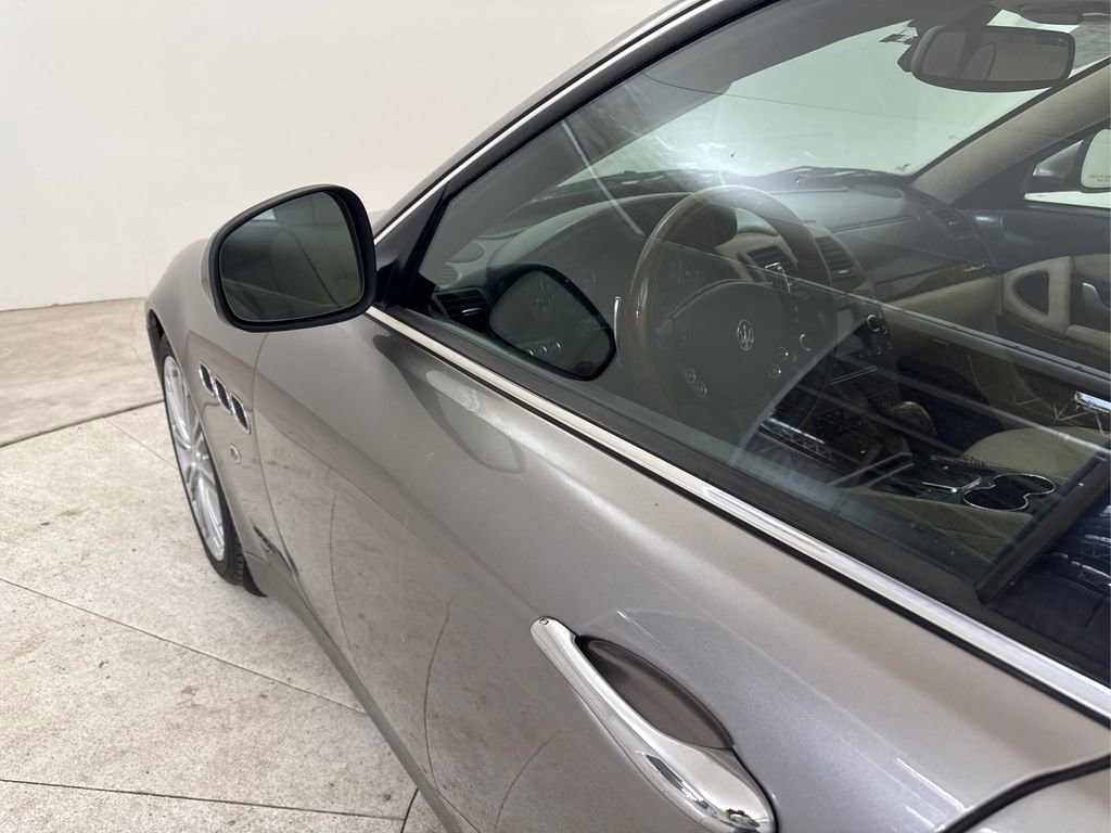 Used 2010 Maserati Quattroporte S image 17