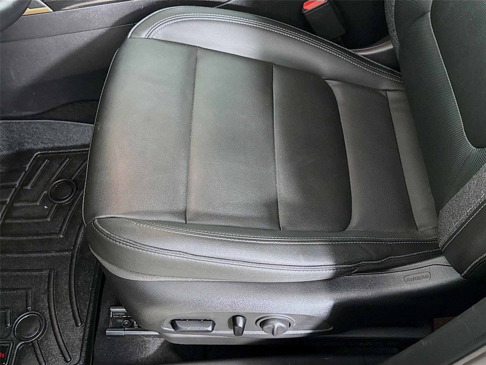 Used 2021 Chevrolet TrailBlazer ACTIV w/ Sun and Liftgate Package image 19