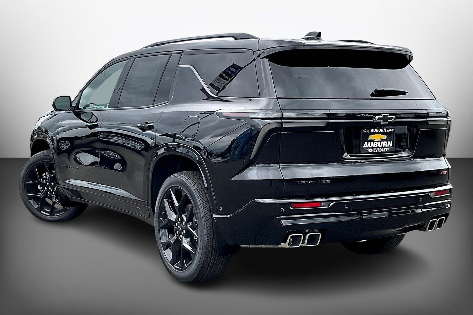New 2025 Chevrolet Traverse RS w/ LPO, Floor Liner Package image 3