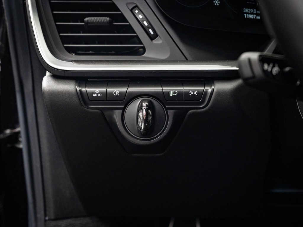 Used 2023 Porsche 911 Turbo S image 44