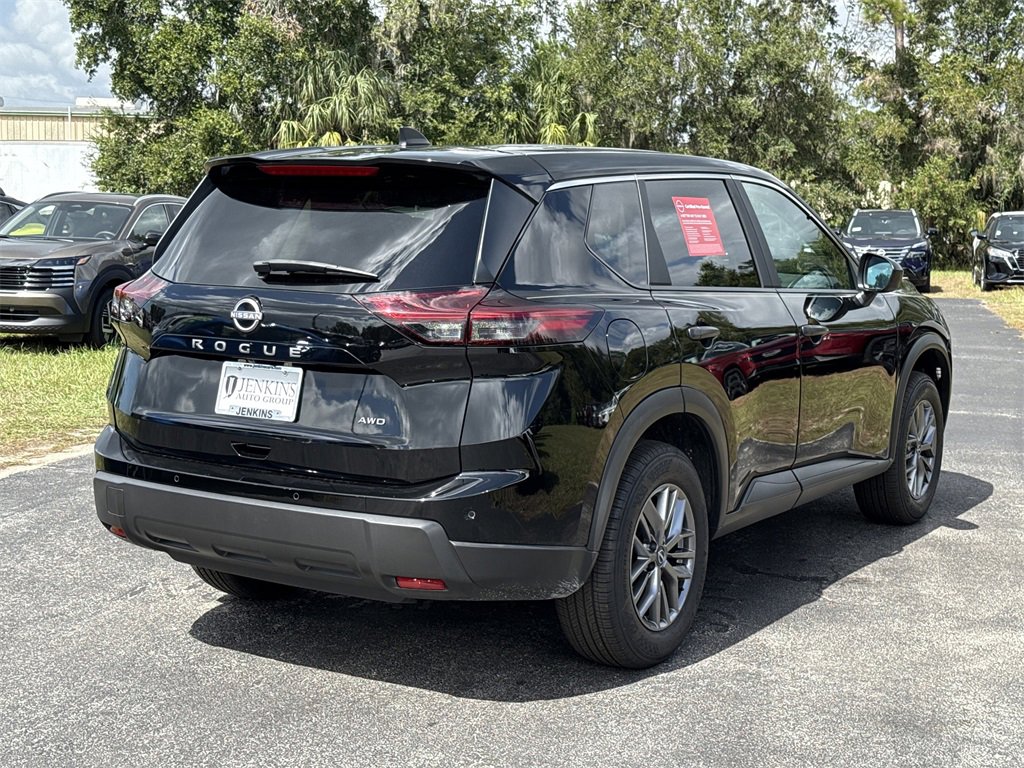 Certified 2025 Nissan Rogue S image 6