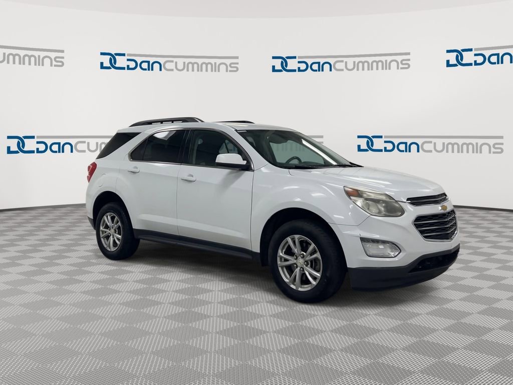 Used 2017 Chevrolet Equinox LT w/ Convenience Package image 2