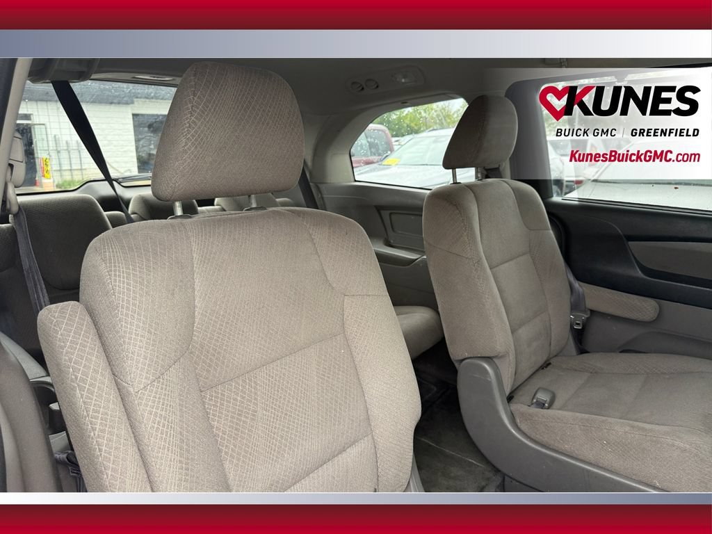 Used 2014 Honda Odyssey EX image 30