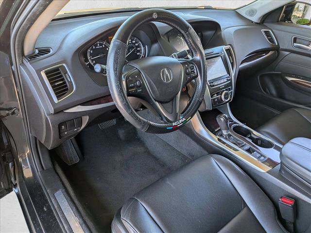 Used 2016 Acura TLX FWD image 10