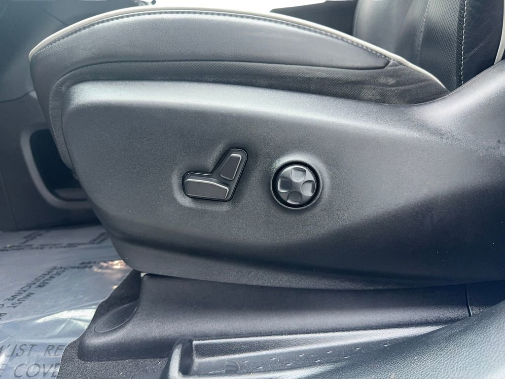 Used 2023 Chrysler Pacifica Limited w/ S Appearance Package FWD image 20