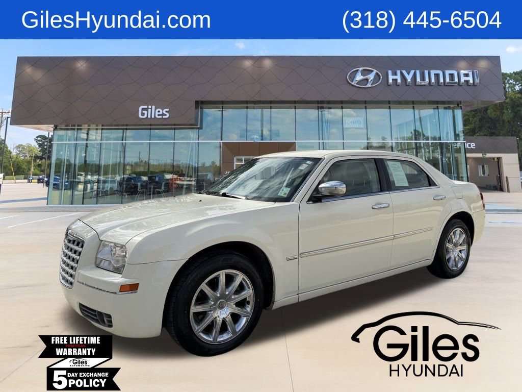 Used 2010 Chrysler 300 Touring image 1