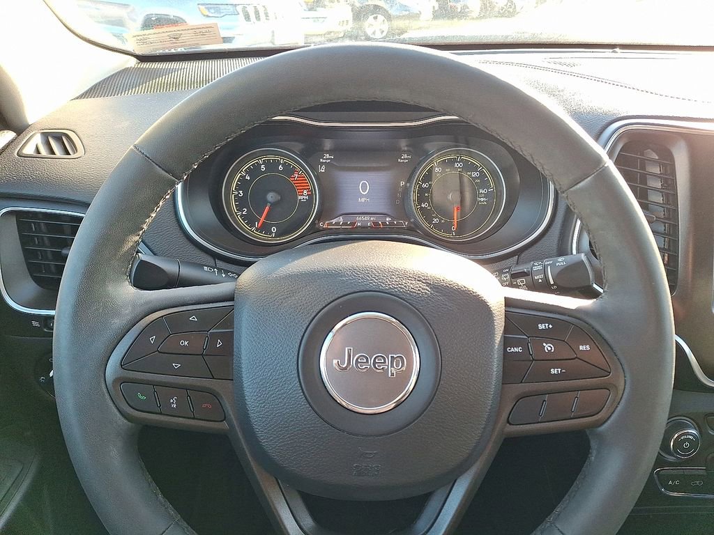 Used 2021 Jeep Cherokee Trailhawk w/ Premium Leather Package image 18