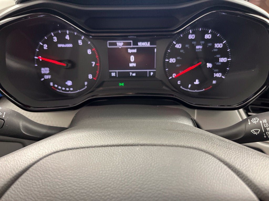 New 2026 Chevrolet Trax LS w/ LS Convenience Package FWD image 24