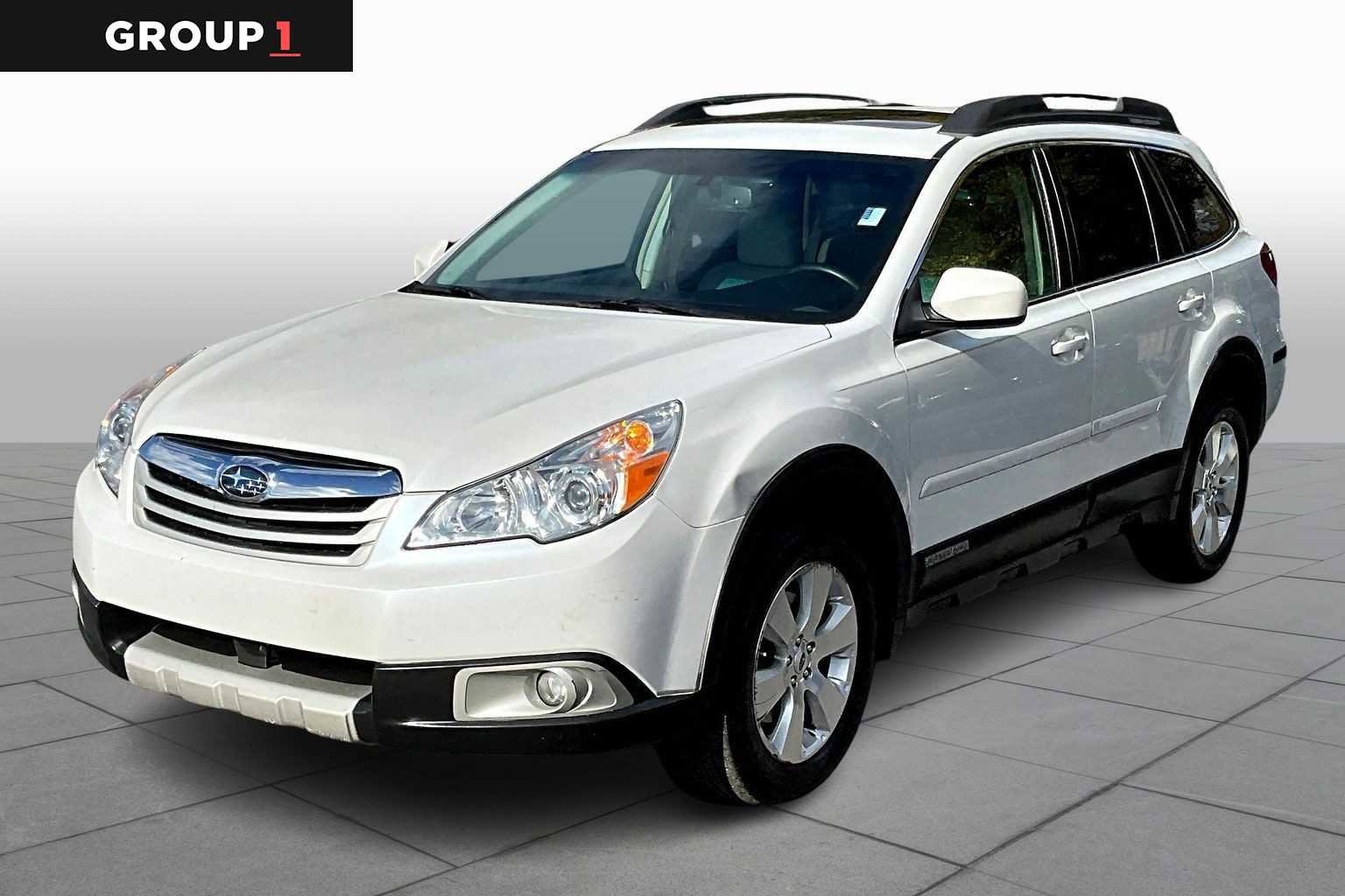 Used 2011 Subaru Outback 3.6R Limited w/ PWR Moonroof Pkg