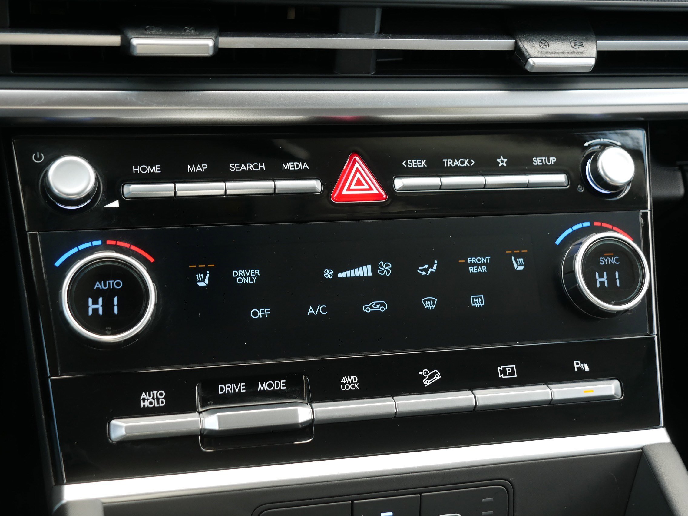 Used 2026 Hyundai Santa Fe SEL AWD/4WD image 23