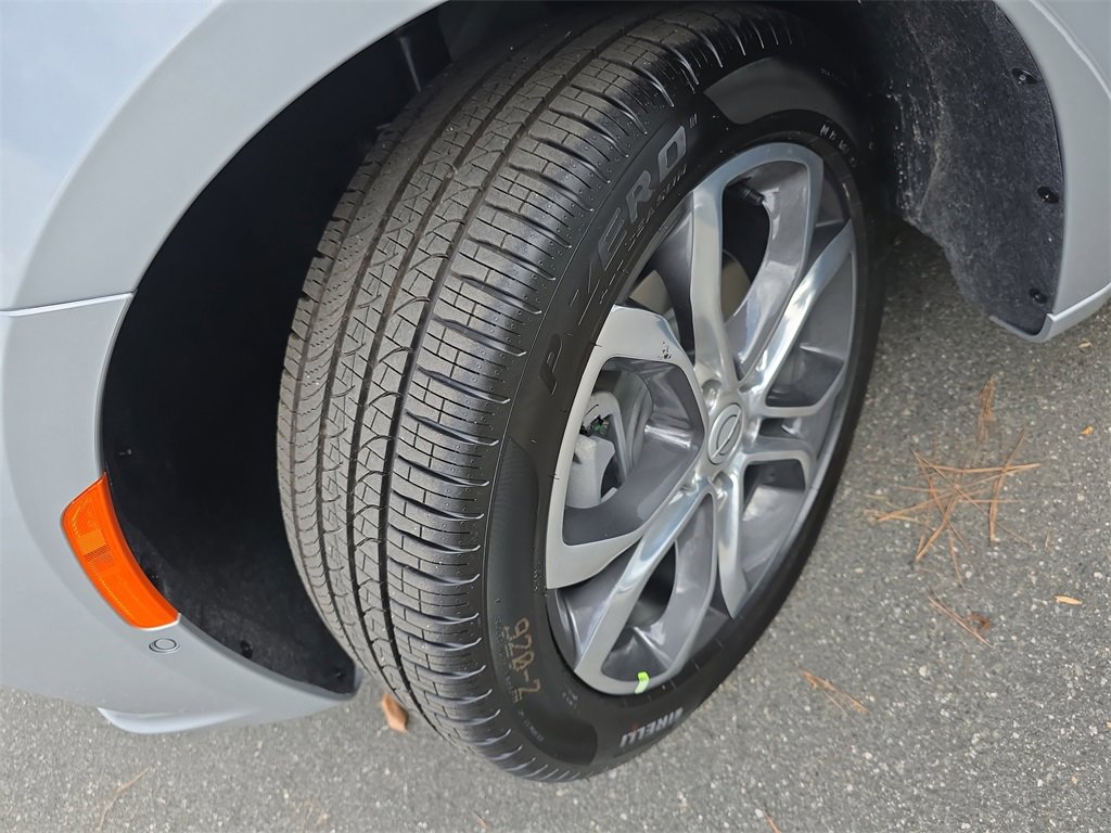 New 2026 Chrysler Pacifica Pinnacle w/ Trailer Tow Group image 34