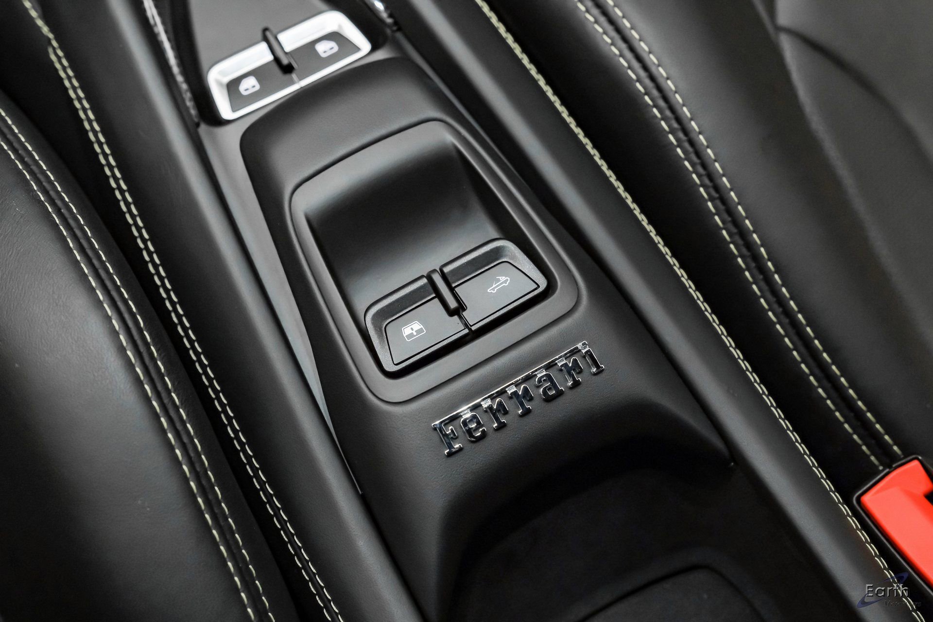 Used 2022 Ferrari F8 Tributo image 89