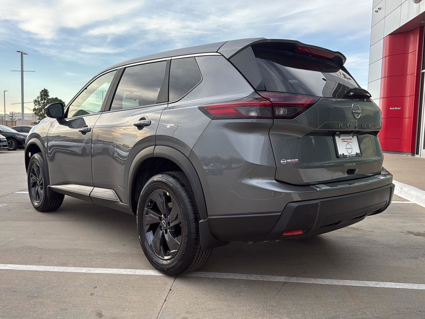 New 2026 Nissan Rogue SV w/ Cold Weather Package FWD image 36