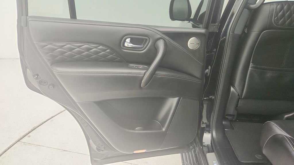 Used 2022 INFINITI QX80 Sensory w/ All-Season Package image 29