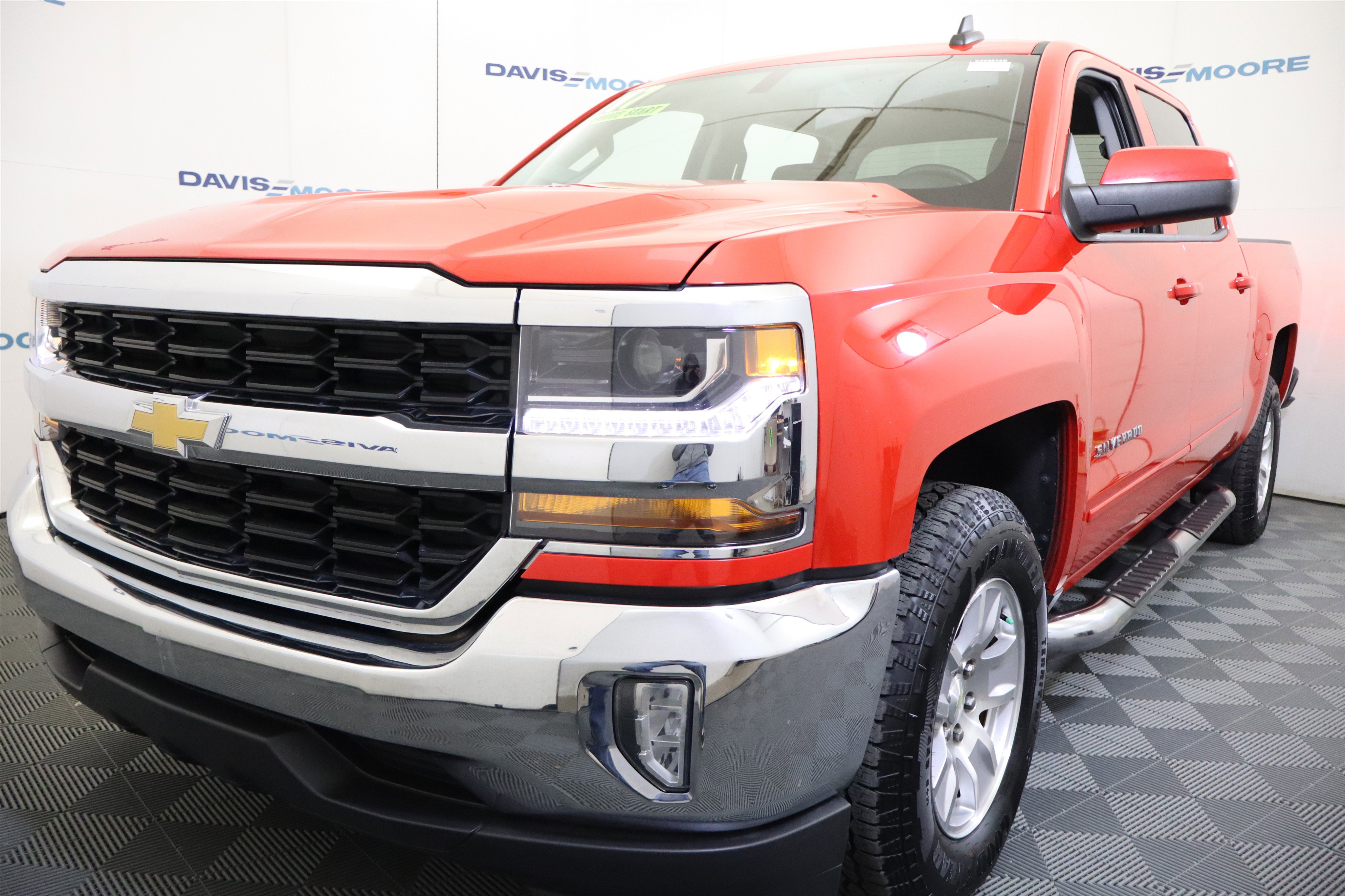 Used 2017 Chevrolet Silverado 1500 LT w/ All Star Edition image 11