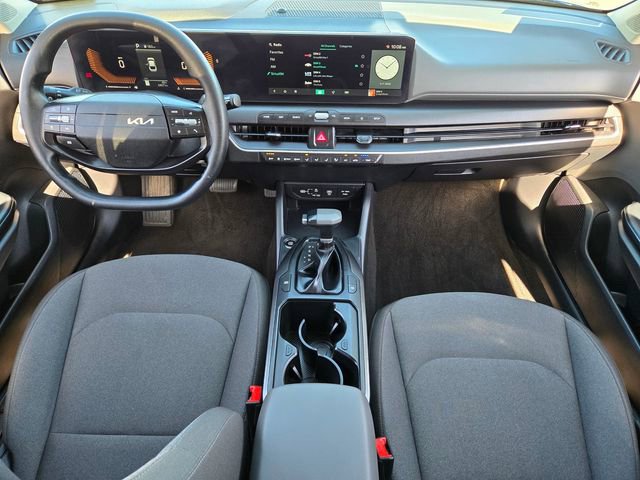 Used 2025 Kia K4 FWD image 12