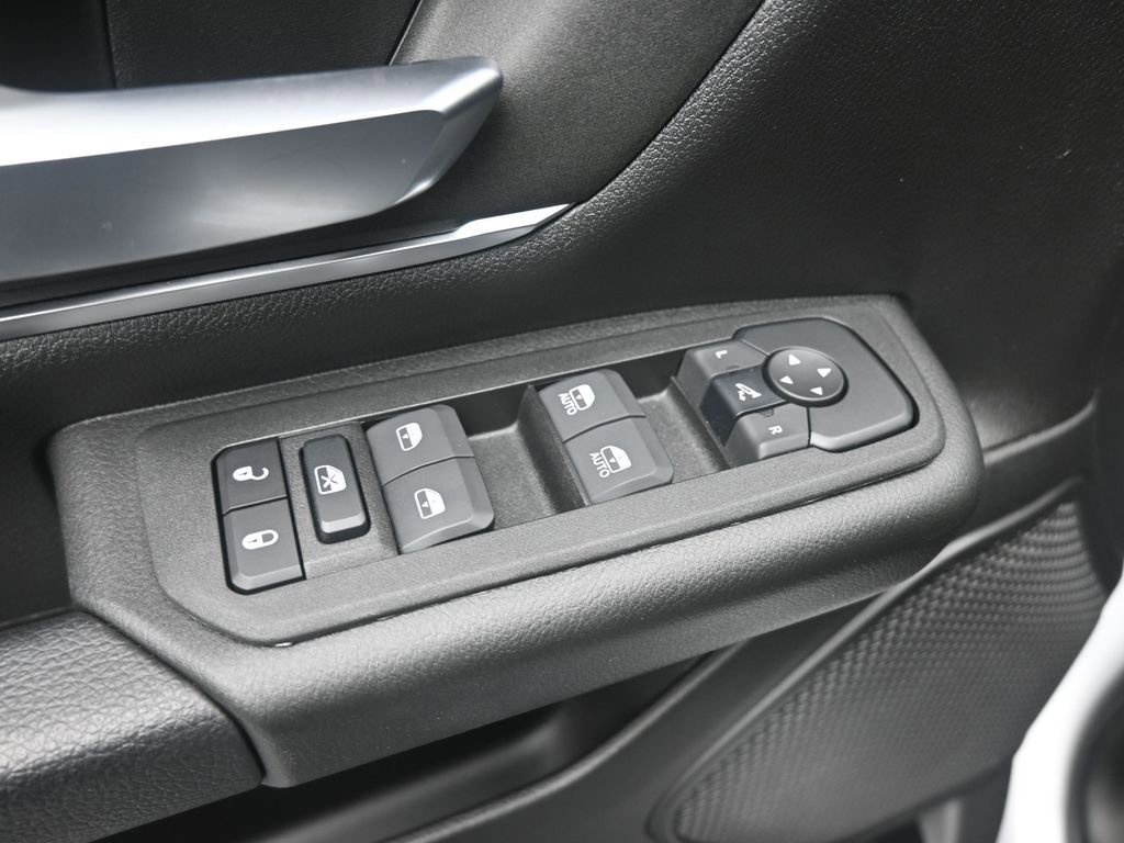 Used 2025 RAM 1500 Lone Star image 13