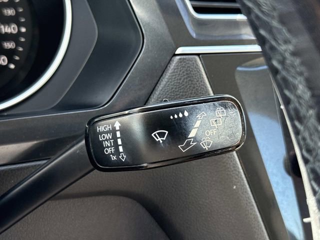 Used 2018 Volkswagen Tiguan SE image 25