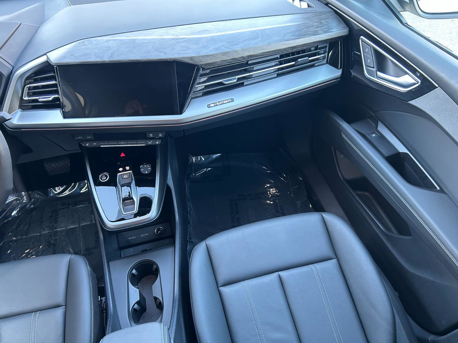 Certified 2025 Audi Q4 e-tron Premium Plus w/ Premium Plus image 23