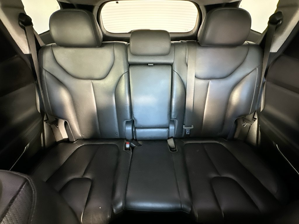 Used 2019 Hyundai Santa Fe AWD image 10