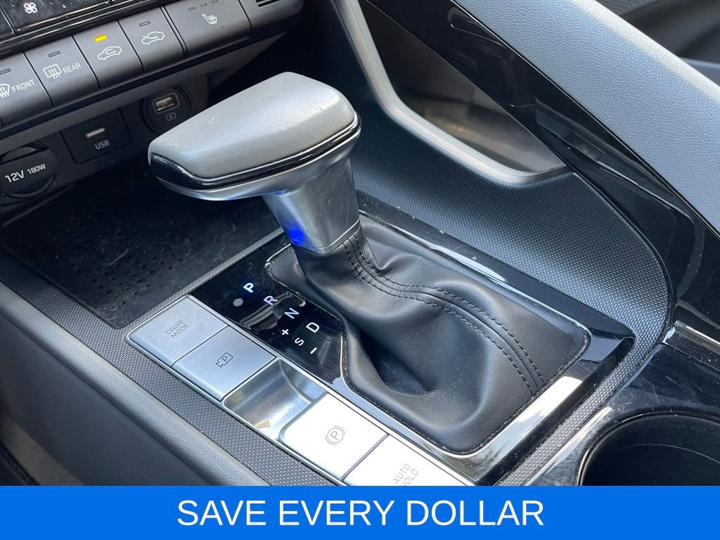 Used 2023 Hyundai Elantra SEL w/ Convenience Package image 13
