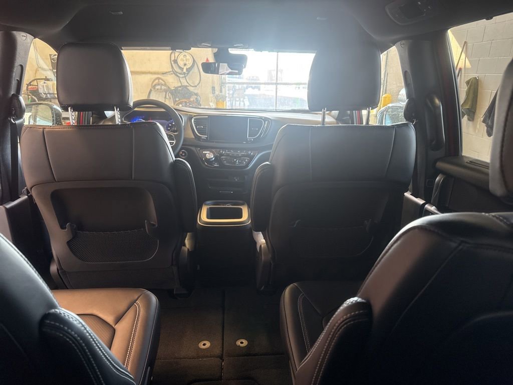 New 2026 Chrysler Voyager LX image 32