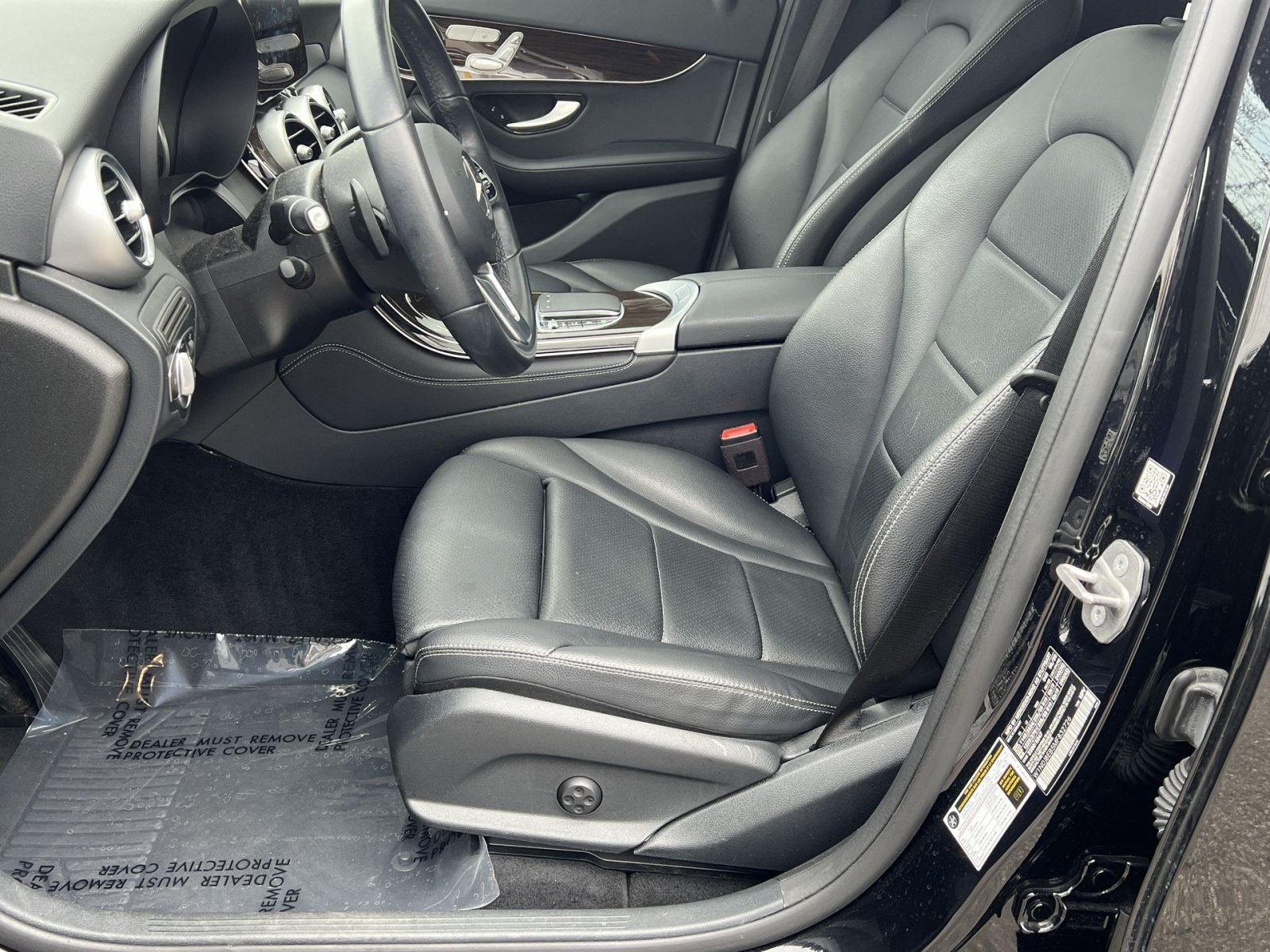 Used 2021 Mercedes-Benz GLC 300 4MATIC Coupe image 10