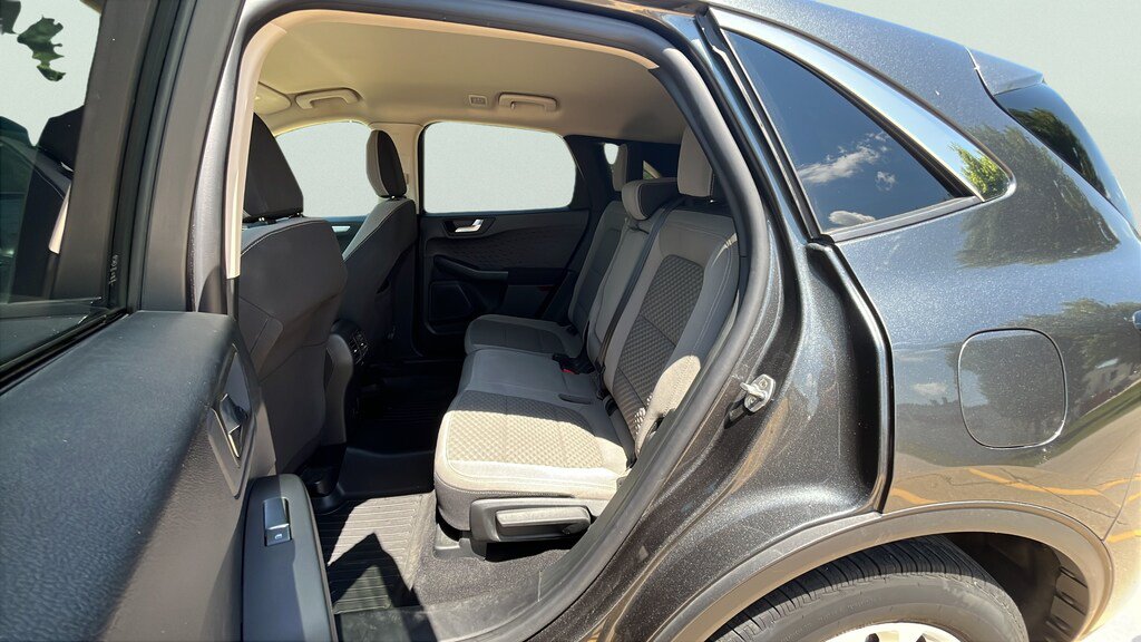 Used 2020 Ford Escape SE AWD/4WD image 16
