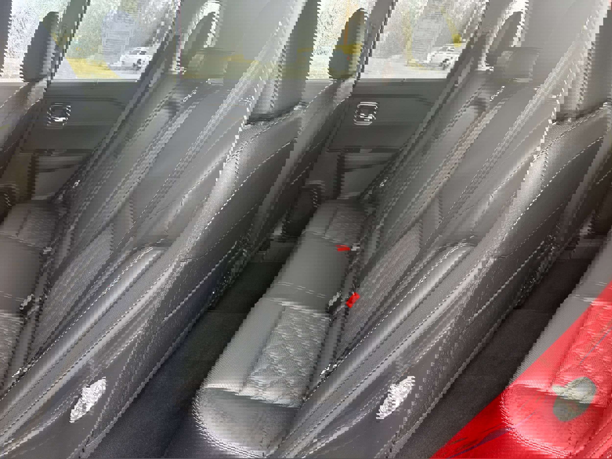 Used 2023 Nissan Rogue Platinum w/ Platinum Premium Package image 9