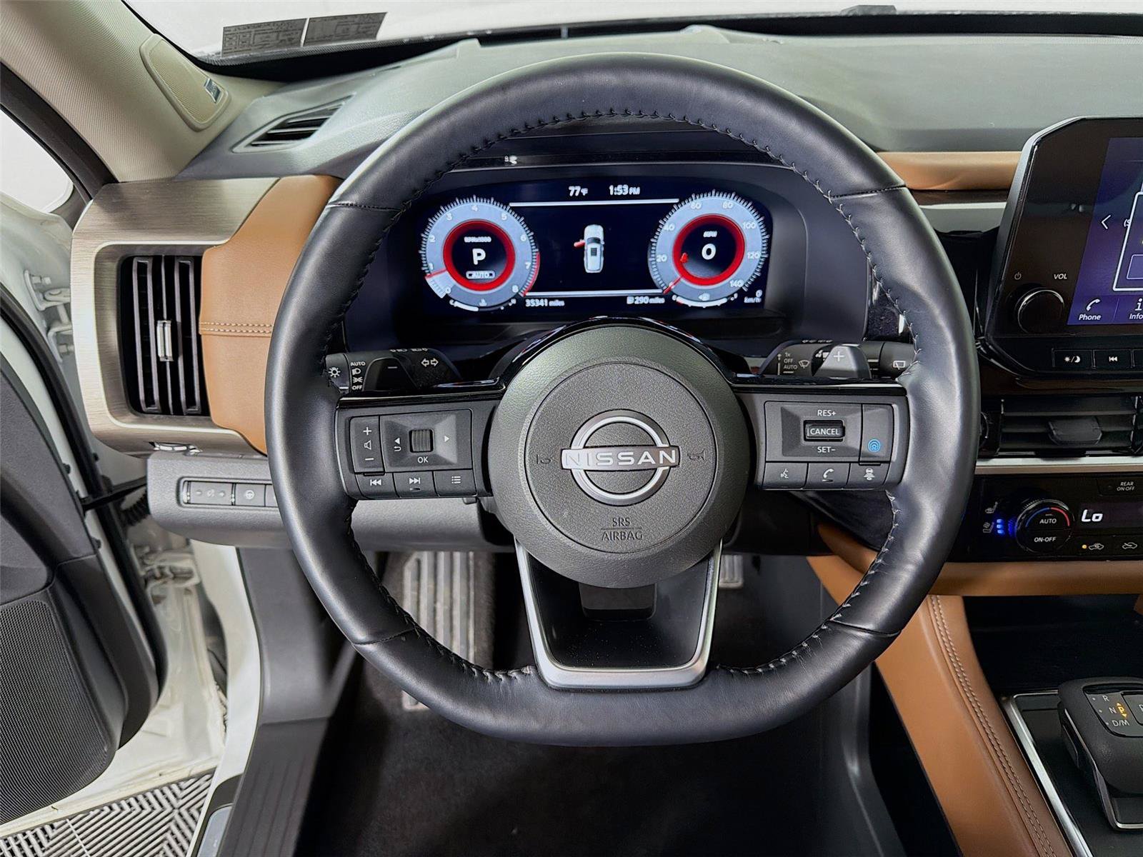 Used 2023 Nissan Pathfinder Platinum AWD/4WD image 3