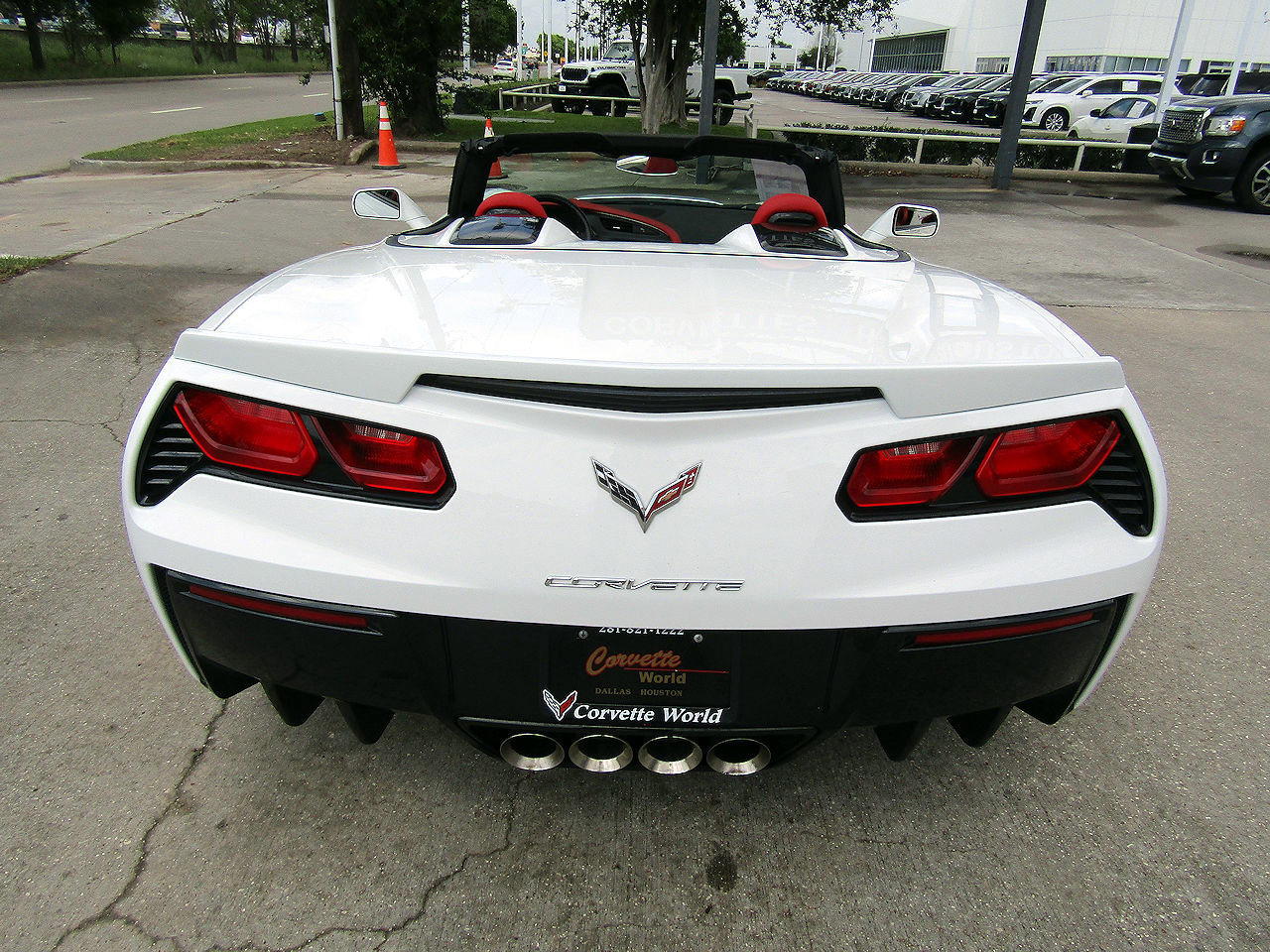 Used 2015 Chevrolet Corvette Stingray Convertible w/ 3LT Preferred Equipment Group RWD image 6