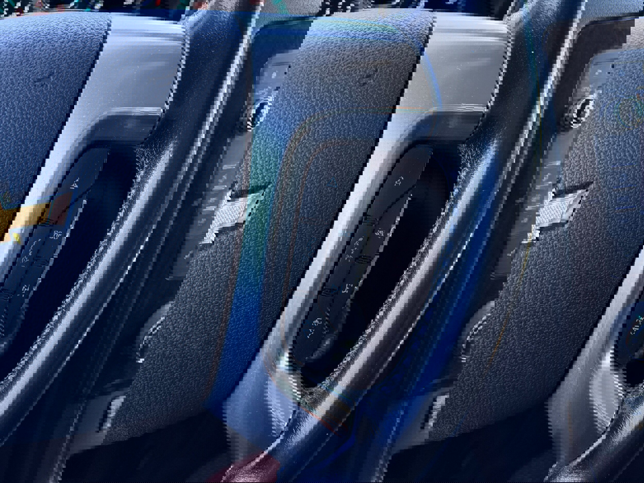 Used 2017 Chevrolet Traverse LT image 15