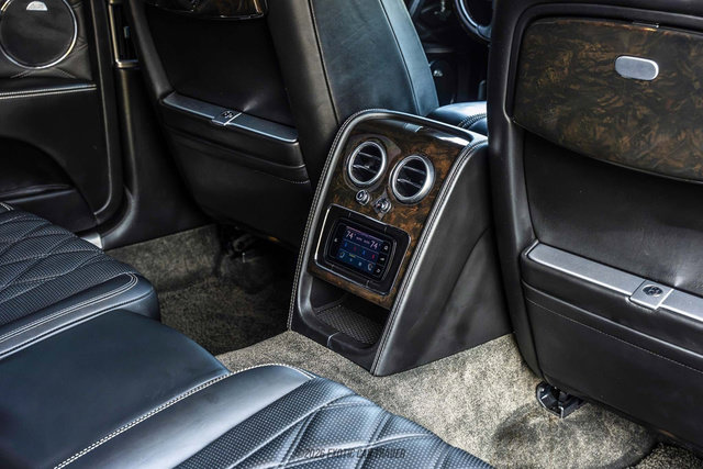 Used 2014 Bentley Flying Spur W12 AWD/4WD image 35
