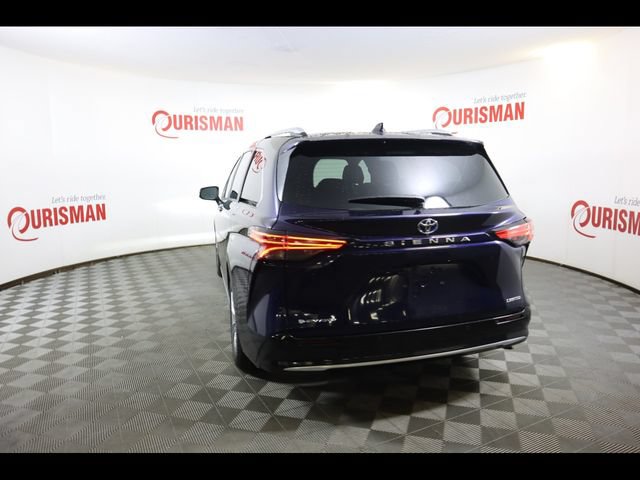 Used 2025 Toyota Sienna Limited AWD/4WD image 20