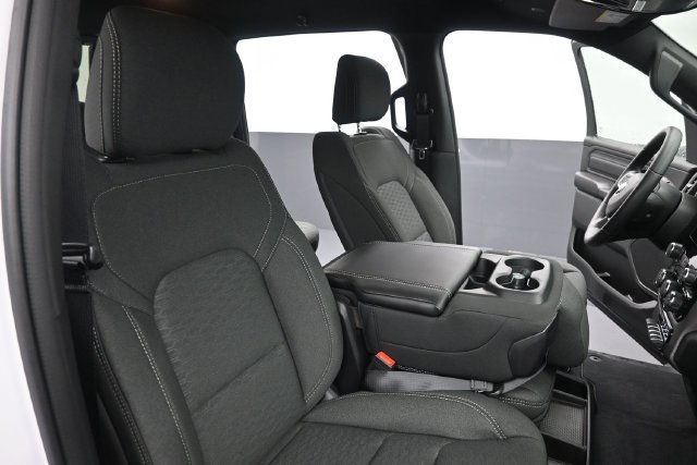 New 2027 RAM 1500 Express AWD/4WD image 30