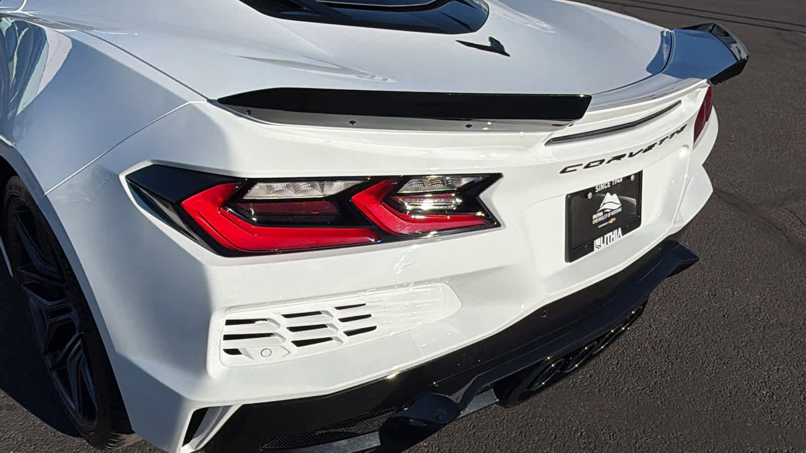 New 2026 Chevrolet Corvette Z06 w/ Battery Protection Package image 32