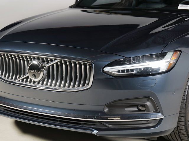 Used 2023 Volvo S90 B6 Ultimate AWD/4WD image 29