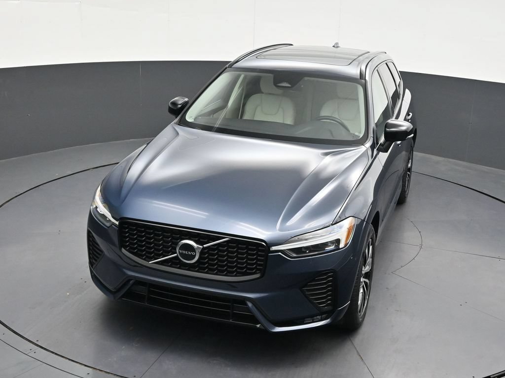 Certified 2024 Volvo XC60 B5 Core w/ Protection Package Premier AWD/4WD image 24